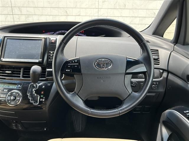 Toyota ESTIMA 2016 8247902-3