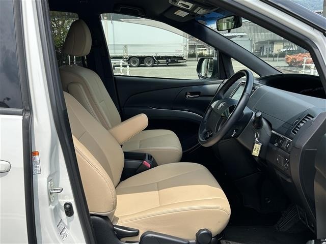 Toyota ESTIMA 2016 8247902-9
