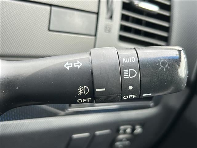 Toyota ESTIMA 2013 8247903-5
