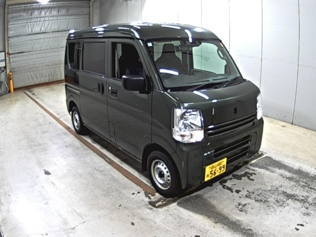 Suzuki EVERY 2025 8236896-0