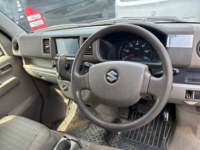 Suzuki EVERY 2013 8236931-3