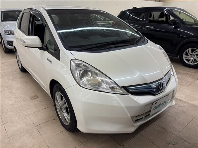 Honda FIT 2013 8236879-0