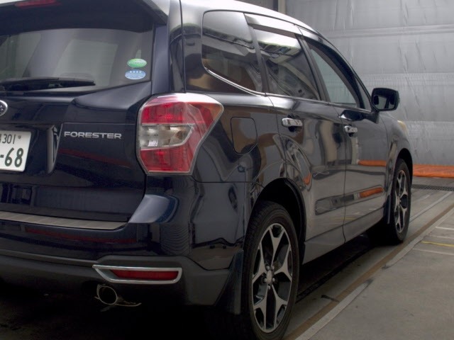 Subaru FORESTER 2014 8243186-5