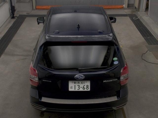 Subaru FORESTER 2014 8243186-7