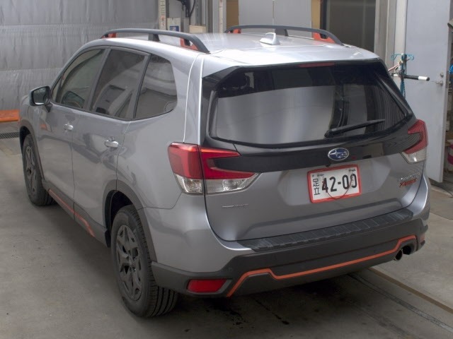 Subaru FORESTER 2018 8243187-1