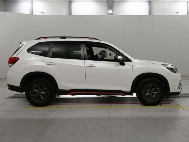 Subaru FORESTER 2019 8243204-3