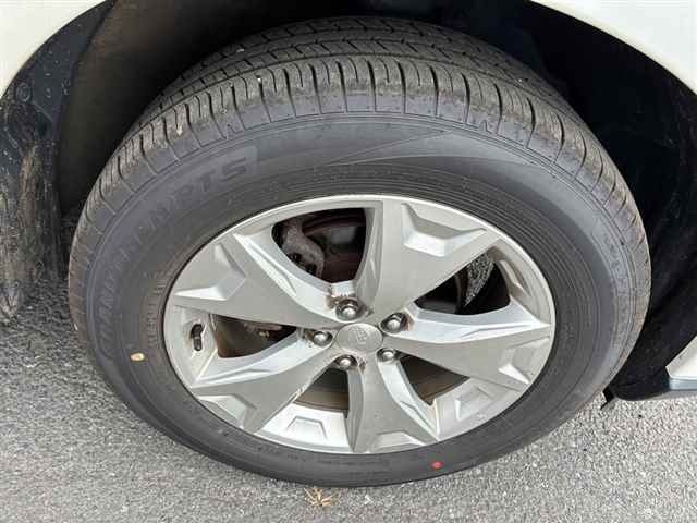 Subaru FORESTER 2014 8243221-9