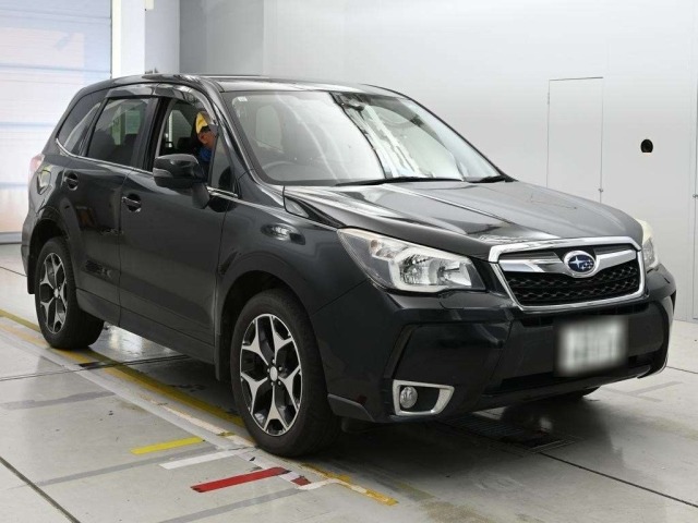 Subaru FORESTER 2015 8243241-5