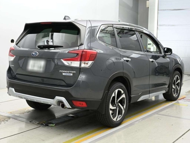 Subaru FORESTER 2022 8243260-1