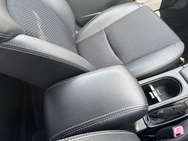Subaru FORESTER 2013 8243433-11