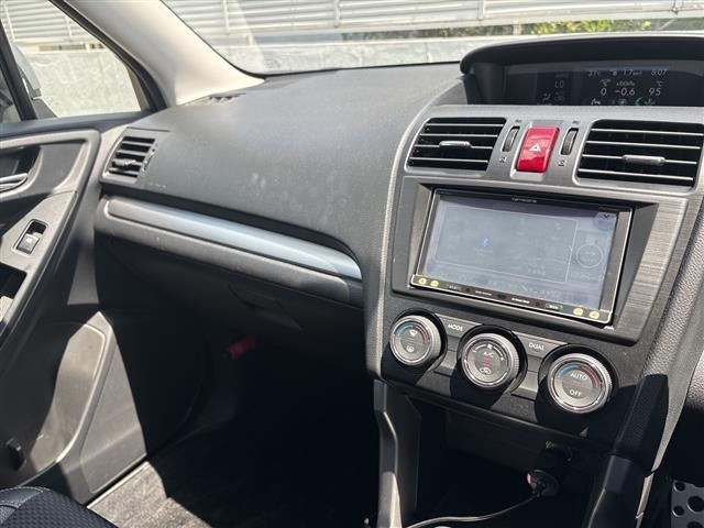Subaru FORESTER 2013 8243433-22