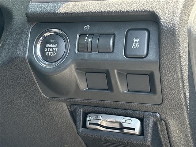 Subaru FORESTER 2013 8243433-7