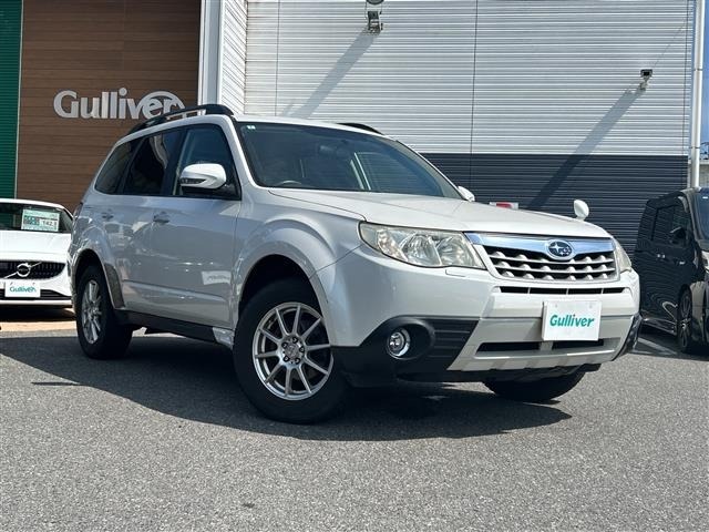 Subaru FORESTER 2012 8243466-0