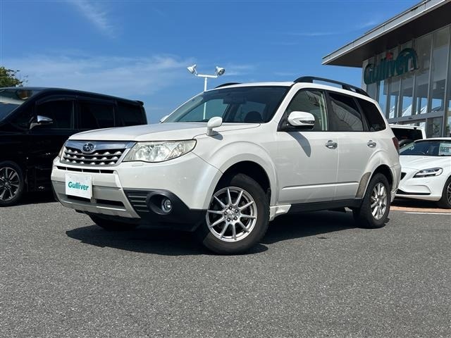 Subaru FORESTER 2012 8243466-3
