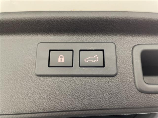 Subaru FORESTER 2019 8243475-7