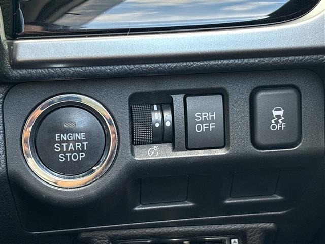Subaru FORESTER 2016 8243489-11