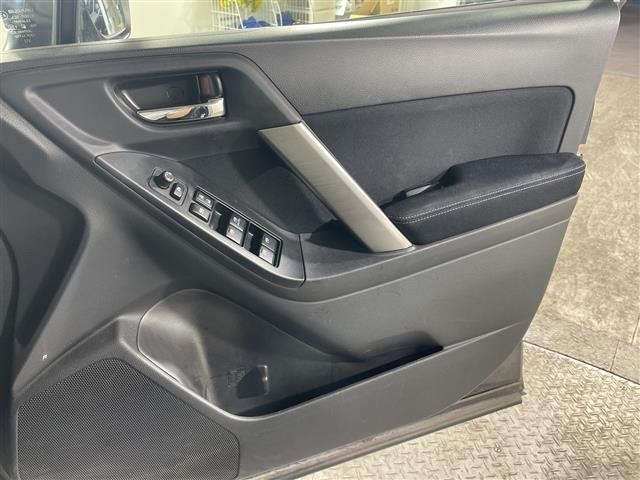 Subaru FORESTER 2014 8243490-20