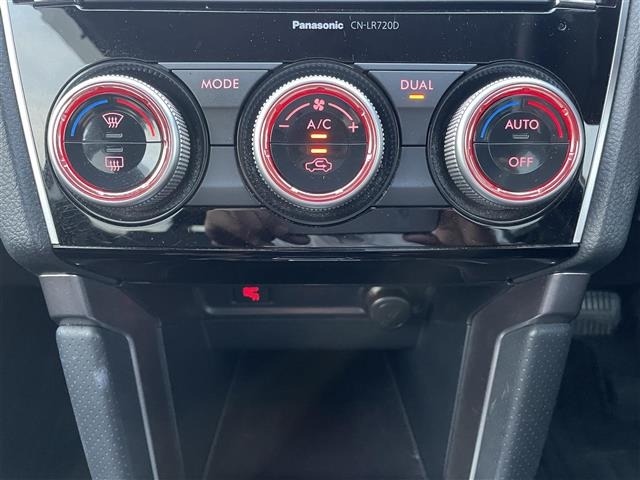 Subaru FORESTER 2018 8243523-9