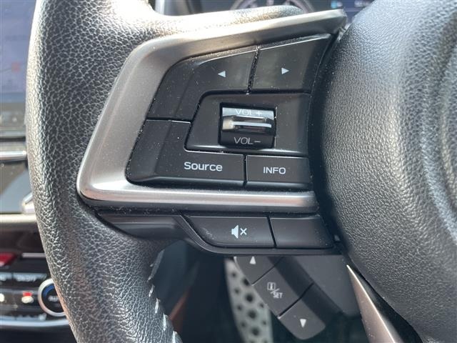 Subaru FORESTER 2018 8243541-18