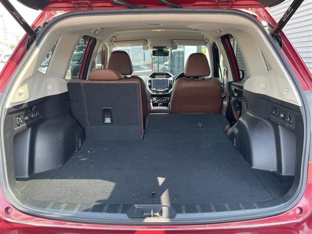 Subaru FORESTER 2018 8243541-20