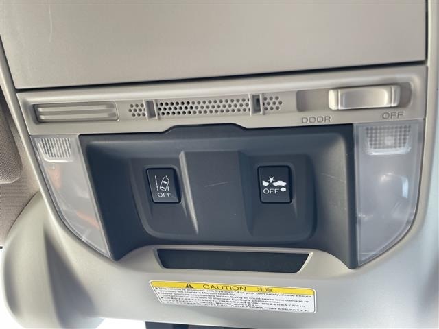 Subaru FORESTER 2018 8243541-5