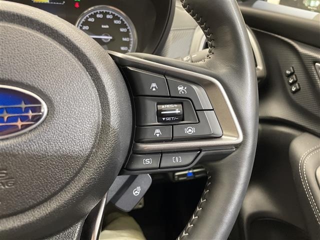 Subaru FORESTER 2023 8243560-8