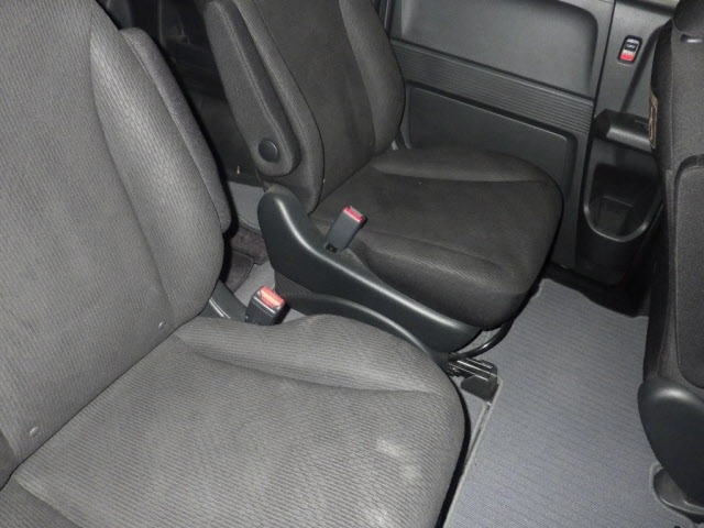 Honda FREED 2014 8248157-8