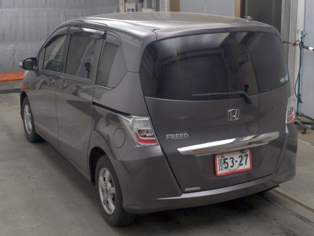Honda FREED 2014 8248158-1