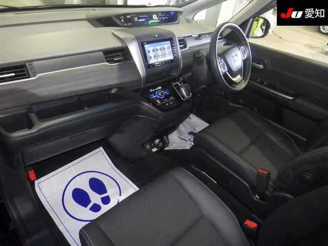 Honda FREED 2021 8248190-3