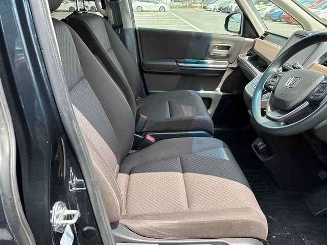 Honda FREED 2021 8248194-7
