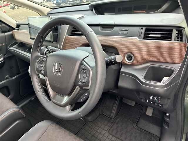 Honda FREED 2023 8248197-3
