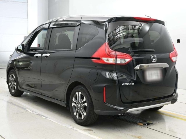 Honda FREED 2022 8248207-6