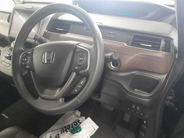 Honda FREED 2022 8248207-9