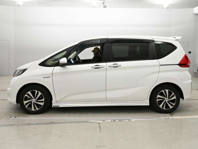 Honda FREED 2019 8248210-4