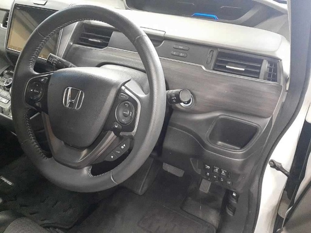 Honda FREED 2019 8248210-9