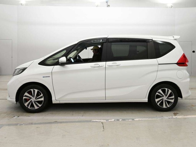 Honda FREED 2021 8248211-4