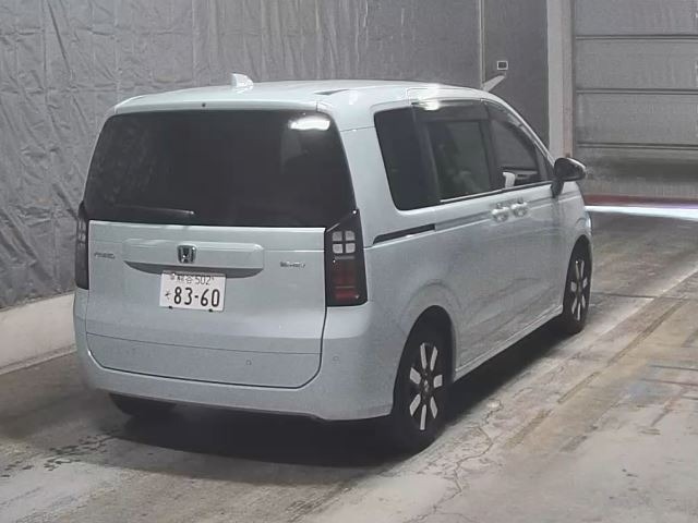 Honda FREED 2025 8248212-1