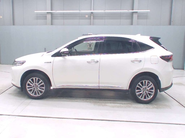Toyota HARRIER 2017 8241436-4