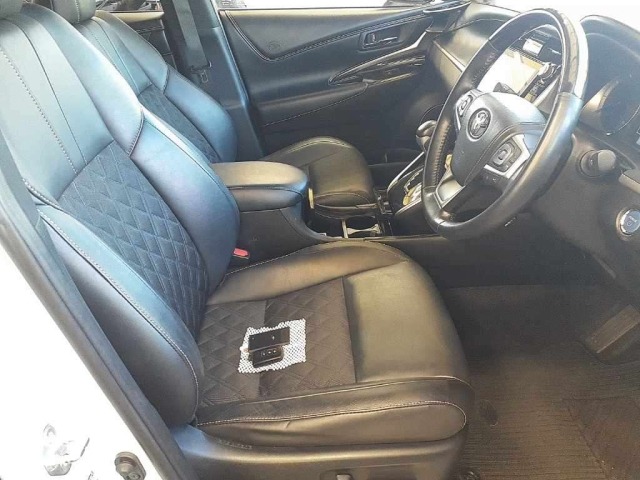 Toyota HARRIER 2017 8241436-8