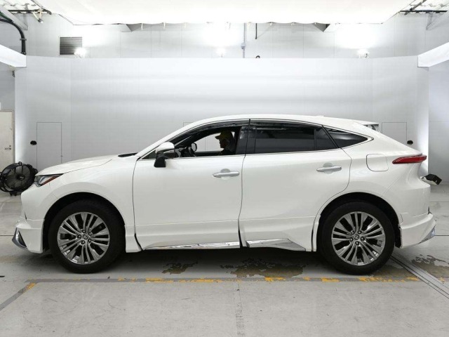 Toyota HARRIER 2021 8241556-4
