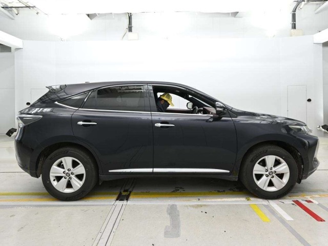 Toyota HARRIER 2014 8241557-3