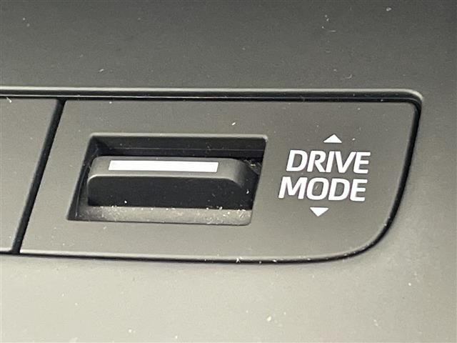Toyota HARRIER 2023 8242580-8