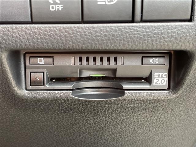 Toyota HARRIER 2020 8242776-3