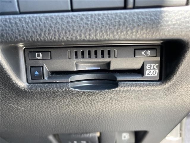 Toyota HARRIER 2021 8243022-18