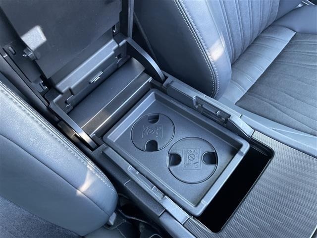 Toyota HARRIER 2021 8243022-2