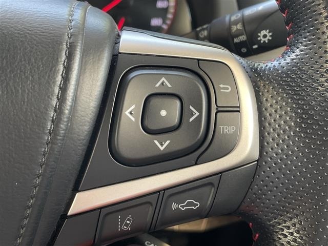 Toyota HARRIER 2018 8243047-1