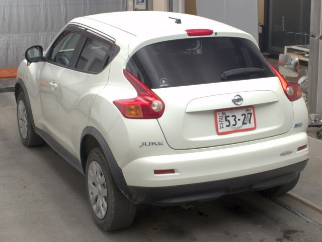 Nissan JUKE 2011 8244007-1