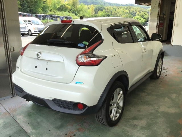 Nissan JUKE 2014 8244011-4