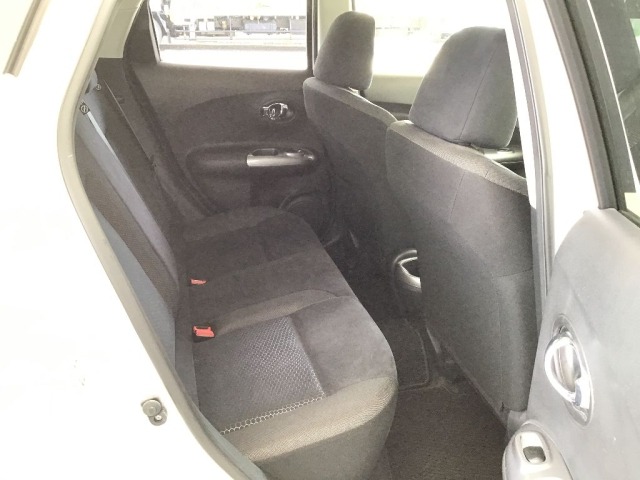 Nissan JUKE 2014 8244011-6