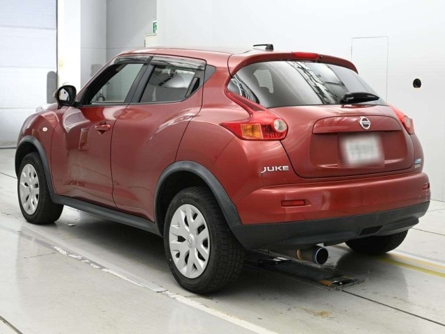 Nissan JUKE 2013 8244012-6
